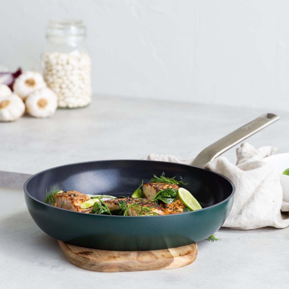 Evolution 陶瓷不沾煎鍋 28cm 連保護墊 CC006391