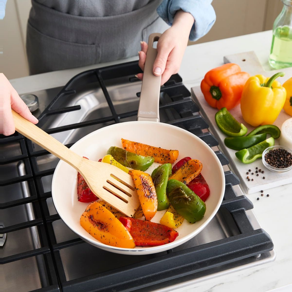 Essence 陶瓷不沾煎鍋 30cm - 灰褐色 CC009918