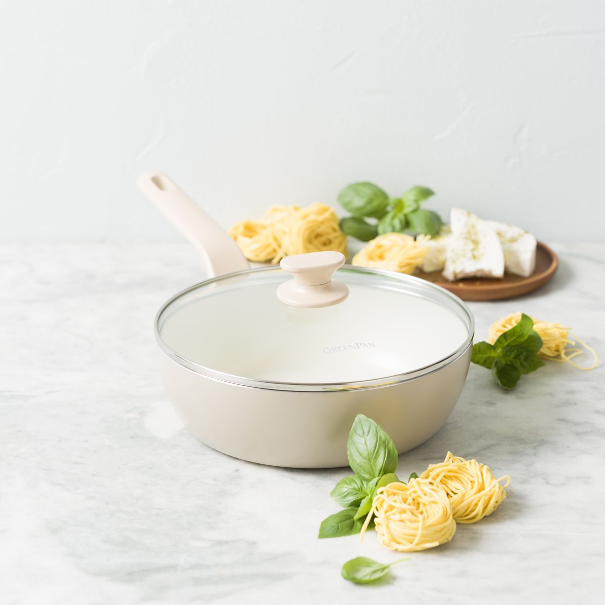 New Essence Ceramic Chef Non-Stick Frying Pan with Lid 20cm CC009920